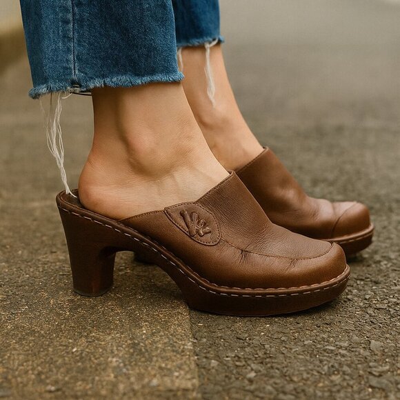 Nicole “Mecca” Brown Leather Mule Clogs – Size 9M – Chunky Heel Slip-On - Picture 1 of 8